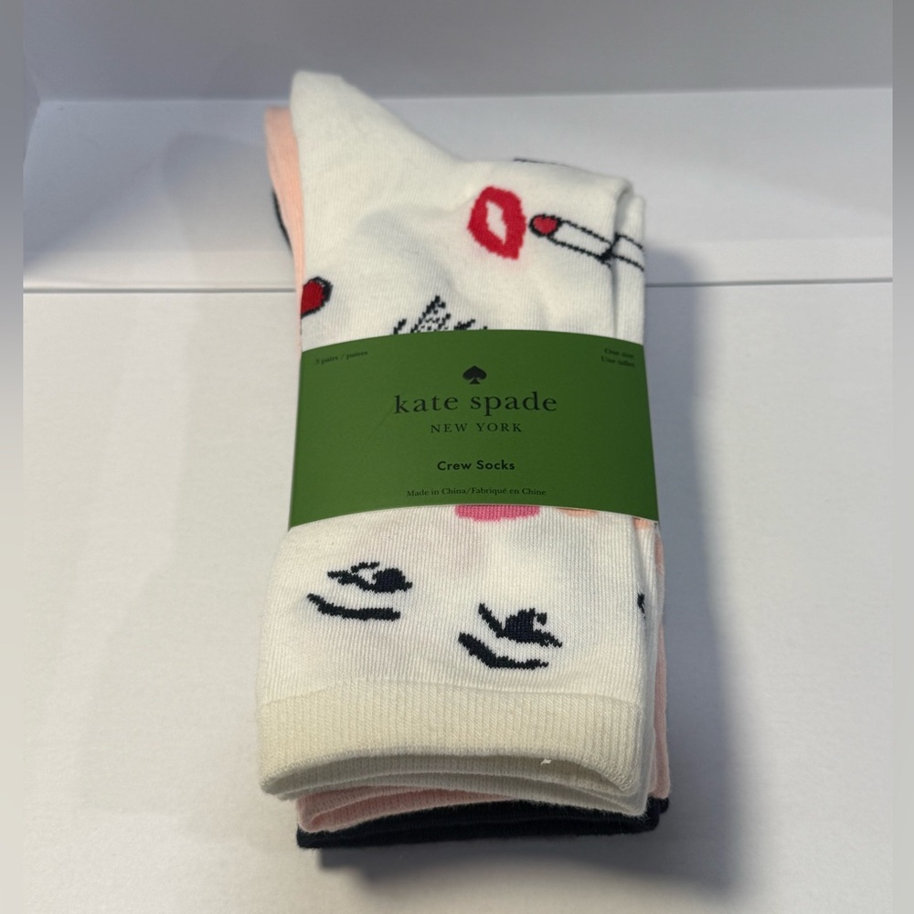 Kate Spade New York Crew Socks 3-Pack Face Lipstick Print NWT White Pink Blue